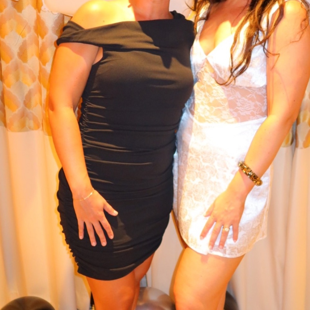 Off-The-Shoulder Twist Ruched Mini Dress